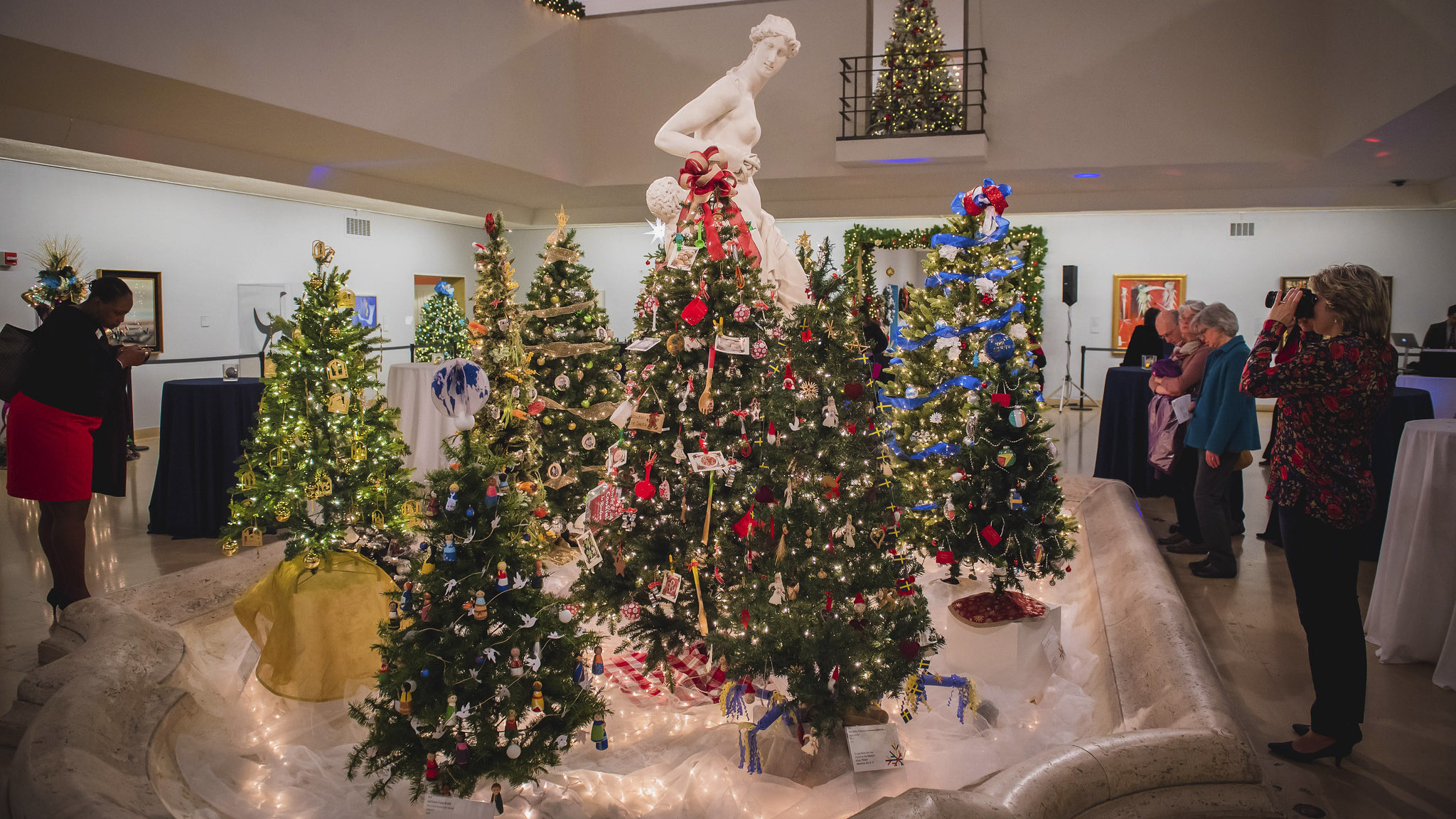 Festival of Trees & Traditions ⋆ Hartford Has It