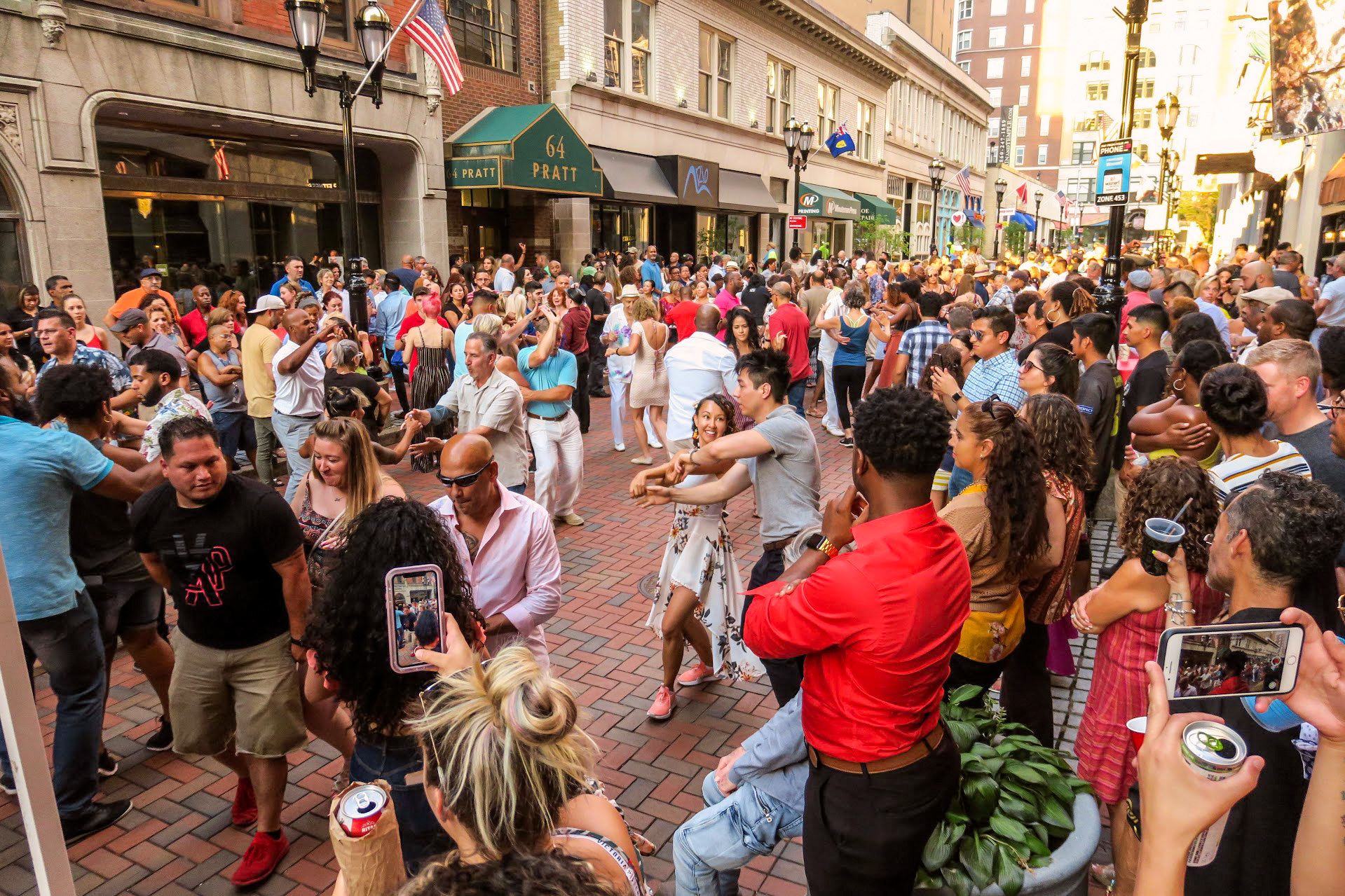 Presents Pratt Street Salsa Social ⋆ Hartford Has It