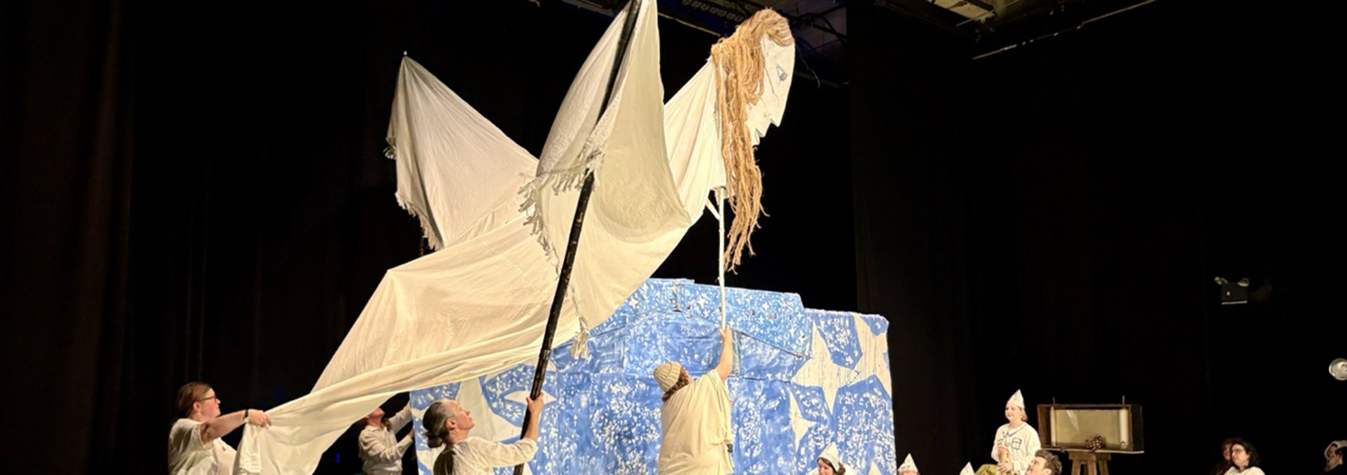 Bread & Puppet: The End Of The World Never Minding Show